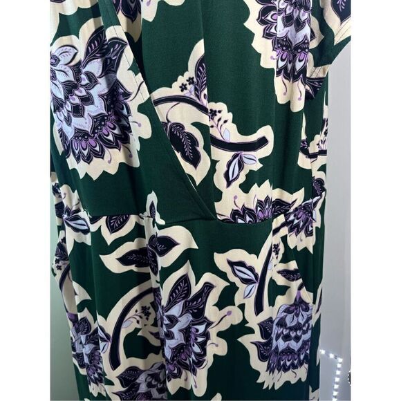 Leota Faux Wrap Ruby Floral Jumpsuit in Green/Purple/Cream 1X New - Picture 6 of 10